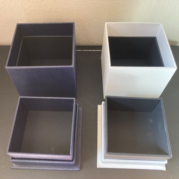 Lot of De Beers and Anabel Aram Jewelry Boxes - Picture 5 of 8